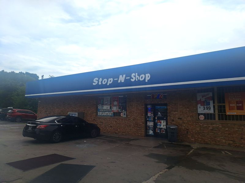 The Stop N Shop storefront on Brooks Avenue in Knoxville